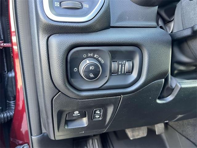 new 2025 Ram 1500 car, priced at $54,680