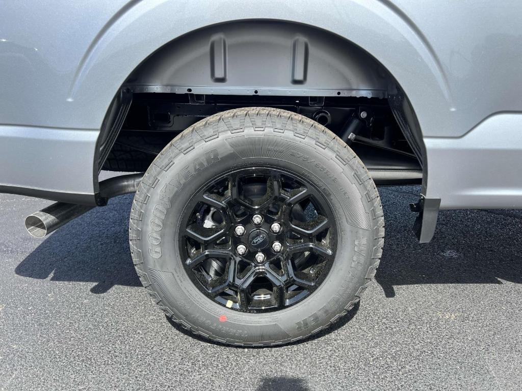 new 2025 Ford F-150 car, priced at $43,790