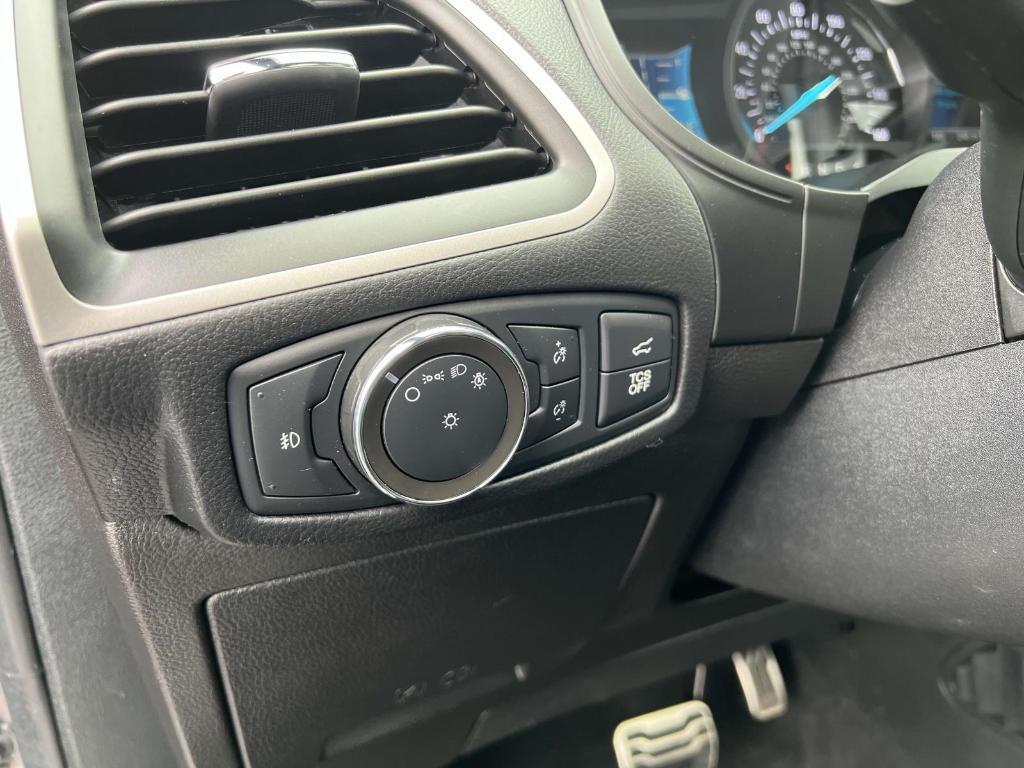 used 2022 Ford Edge car, priced at $27,928