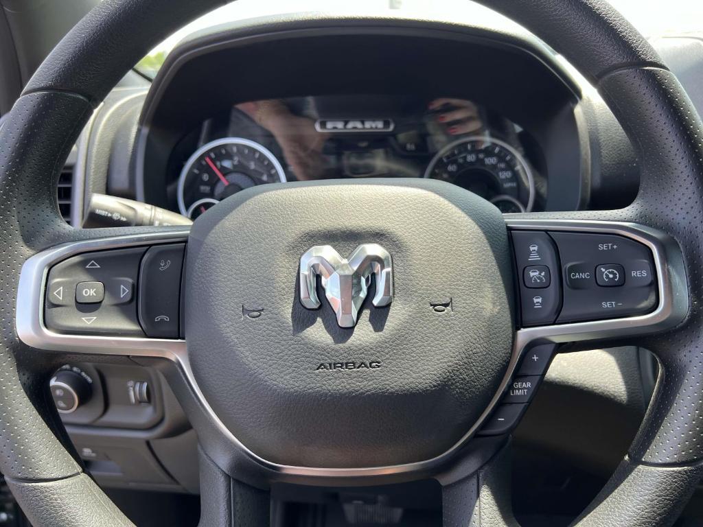 new 2025 Ram 1500 car, priced at $54,640