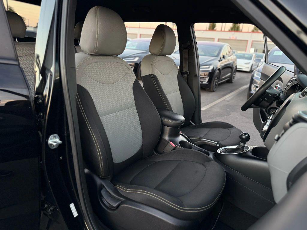 used 2016 Kia Soul car, priced at $8,999