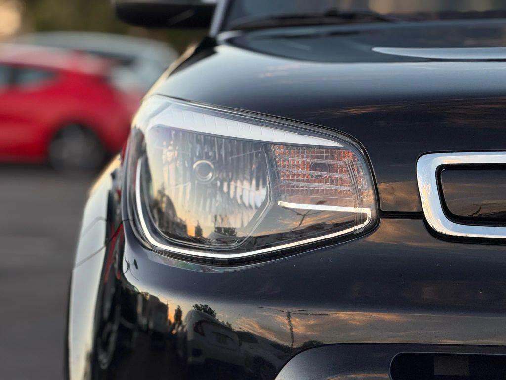 used 2016 Kia Soul car, priced at $8,999