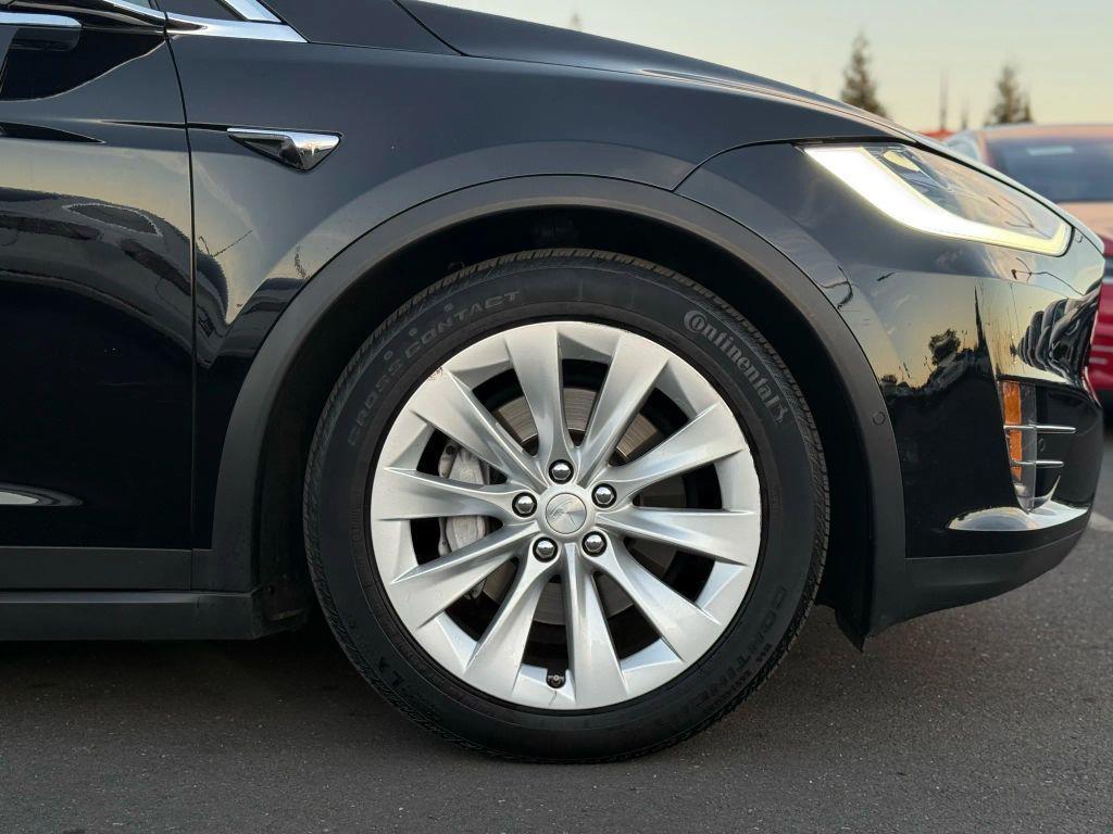 used 2018 Tesla Model X car, priced at $28,999
