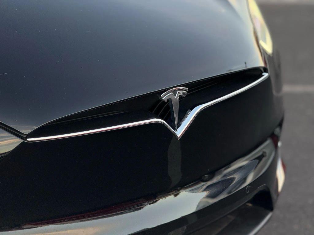 used 2018 Tesla Model X car, priced at $28,999