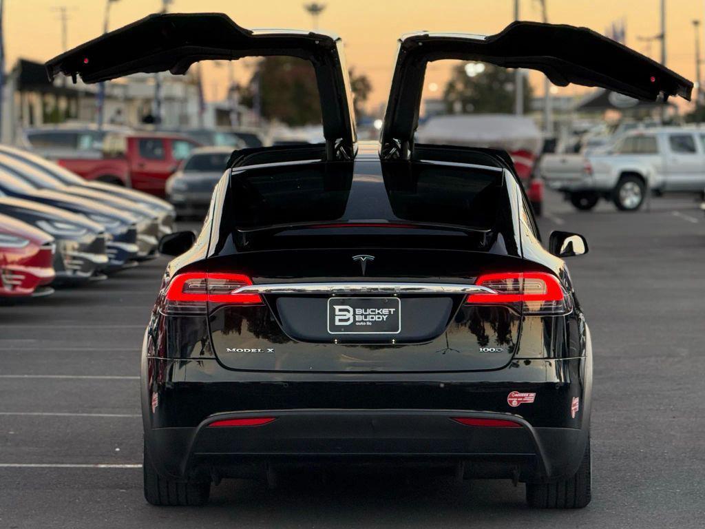 used 2018 Tesla Model X car, priced at $28,999