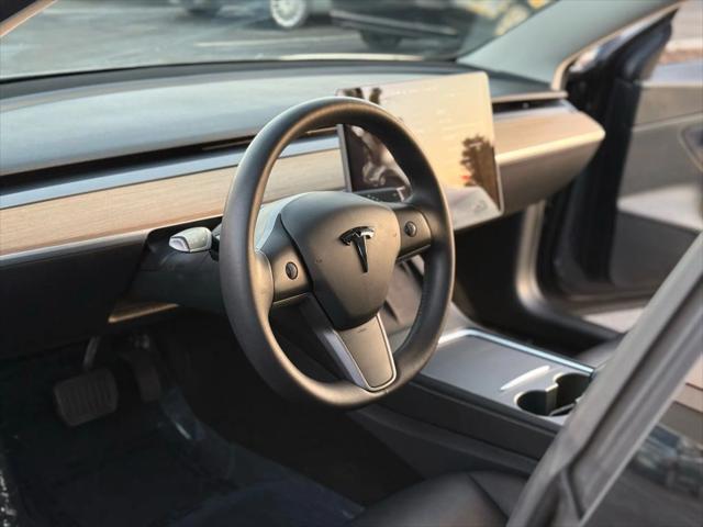 used 2021 Tesla Model 3 car, priced at $19,999