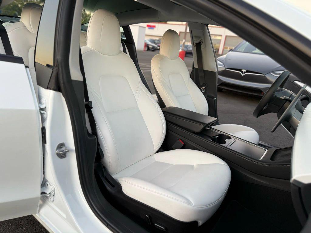 used 2022 Tesla Model 3 car, priced at $22,999