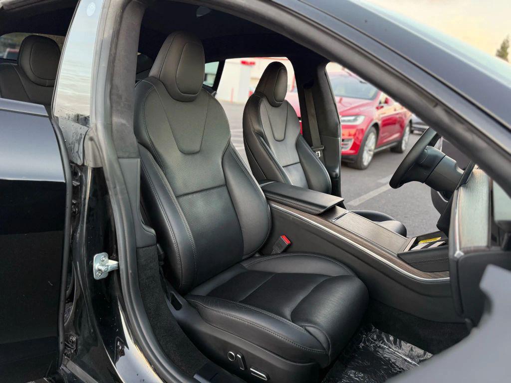 used 2021 Tesla Model S car, priced at $40,999