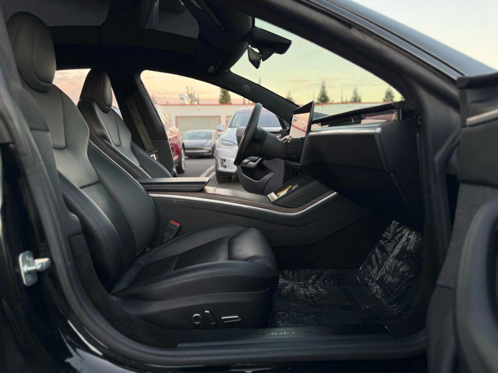 used 2021 Tesla Model S car, priced at $40,999