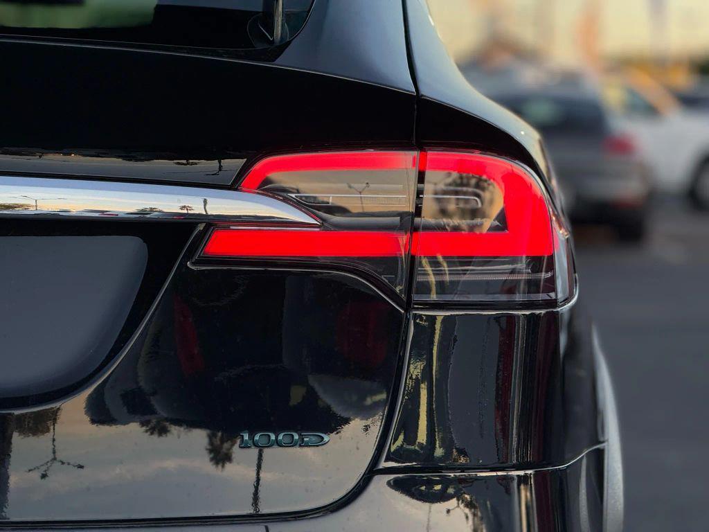 used 2017 Tesla Model X car, priced at $20,999