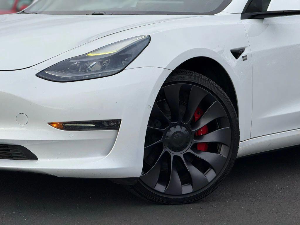 used 2021 Tesla Model 3 car, priced at $23,999