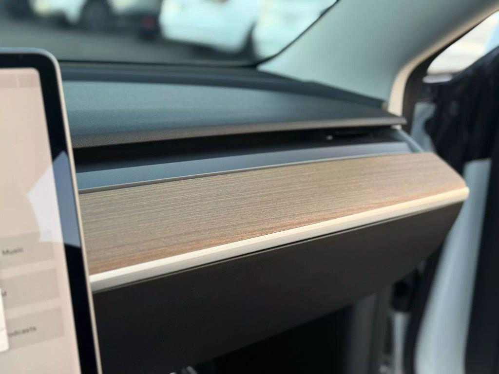 used 2021 Tesla Model 3 car, priced at $20,999