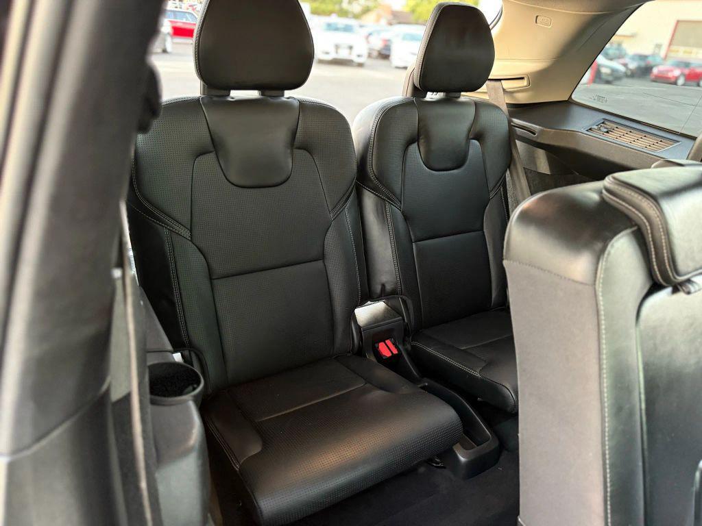 used 2019 Volvo XC90 car, priced at $21,499