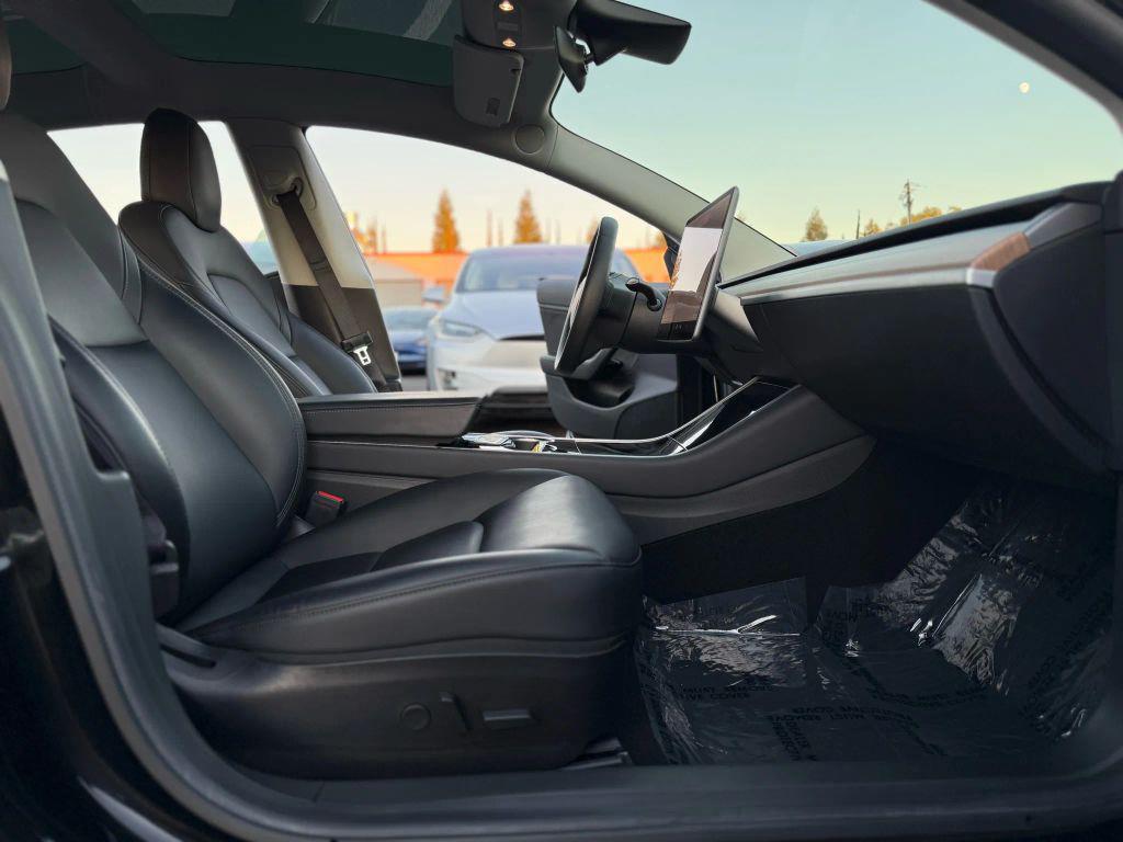 used 2019 Tesla Model 3 car, priced at $21,999