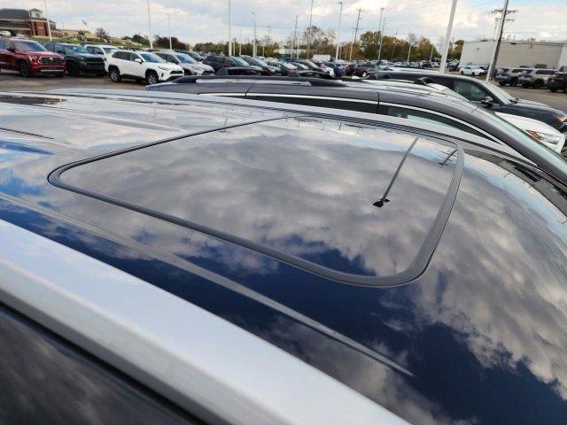 new 2026 Toyota Highlander car, priced at $48,318