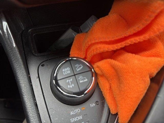 used 2019 Jeep Cherokee car, priced at $22,981