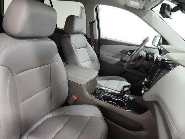 used 2021 Chevrolet Traverse car, priced at $31,989