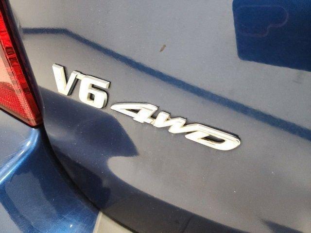 used 2004 Toyota Highlander car, priced at $7,900