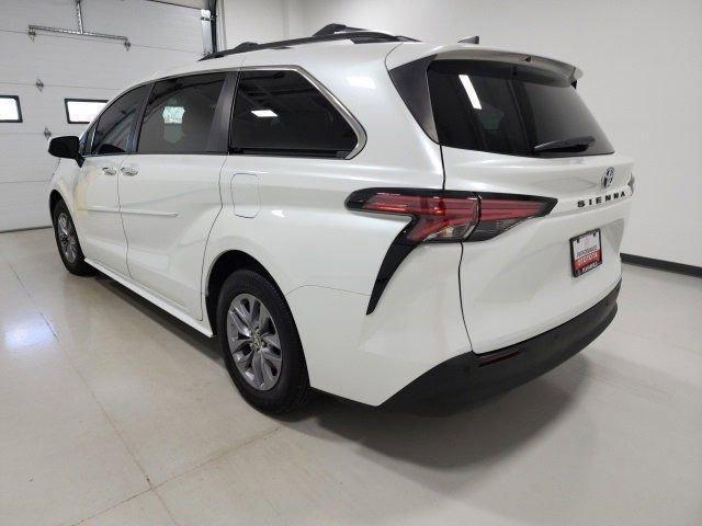 used 2022 Toyota Sienna car, priced at $37,257