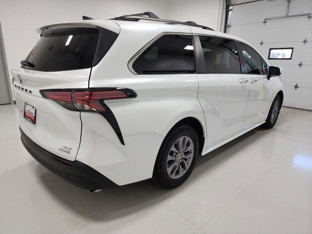 used 2022 Toyota Sienna car, priced at $37,257