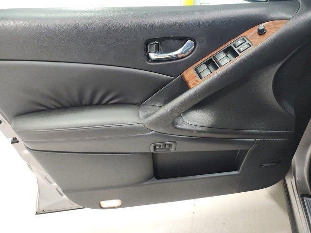 used 2009 Nissan Murano car, priced at $6,901