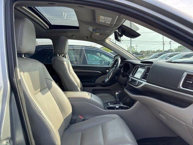 used 2018 Toyota Highlander car, priced at $19,989