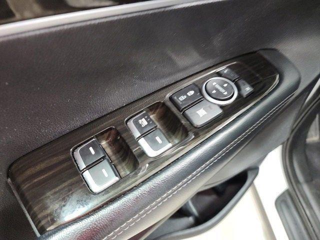 used 2019 Kia Sorento car, priced at $15,889