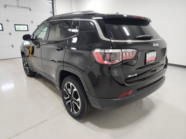used 2022 Jeep Compass car, priced at $25,000
