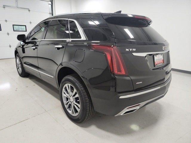 used 2021 Cadillac XT5 car, priced at $29,989
