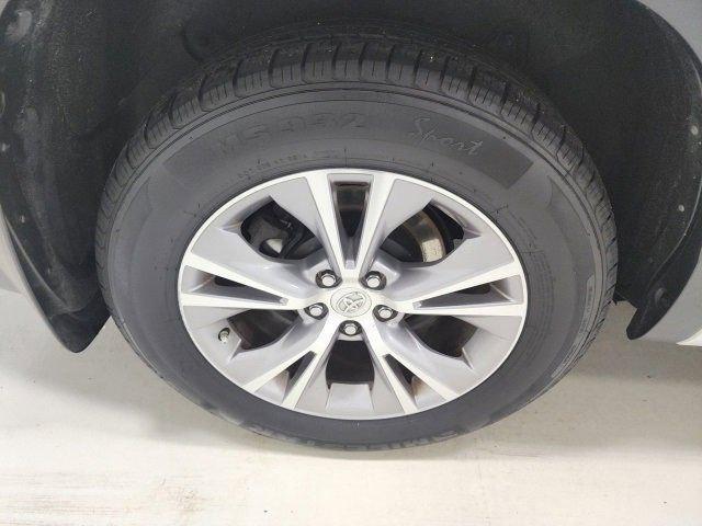 used 2015 Toyota Highlander car, priced at $14,900