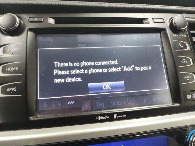 used 2015 Toyota Highlander car, priced at $14,900