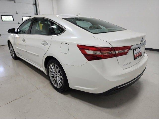 used 2018 Toyota Avalon Hybrid car, priced at $20,000