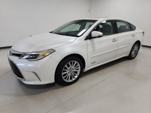 used 2018 Toyota Avalon Hybrid car, priced at $20,000