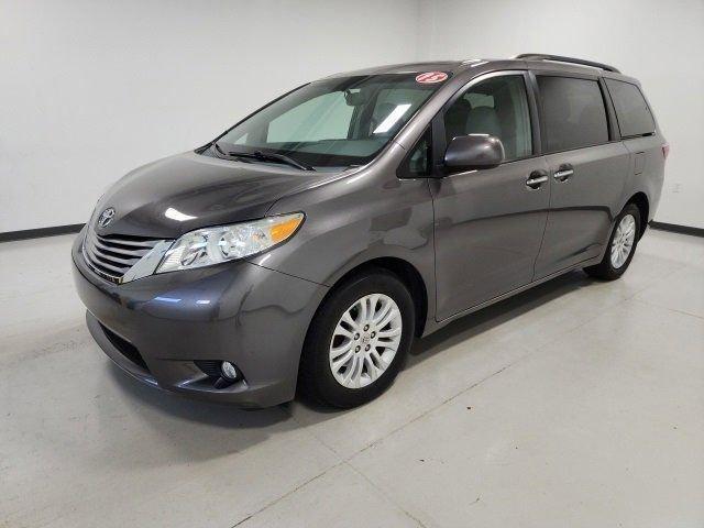 used 2015 Toyota Sienna car, priced at $16,096