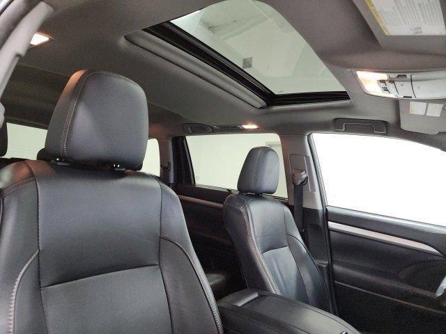used 2016 Toyota Highlander car, priced at $16,900
