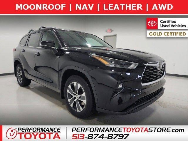 used 2022 Toyota Highlander car, priced at $35,968