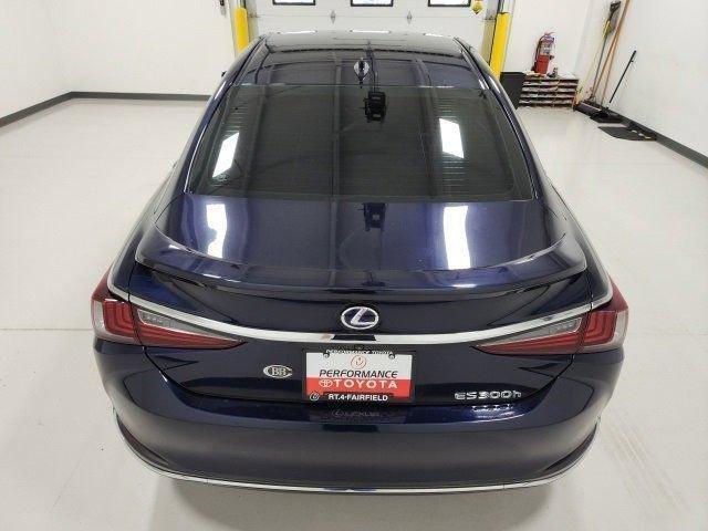 used 2022 Lexus ES 300h car, priced at $35,501