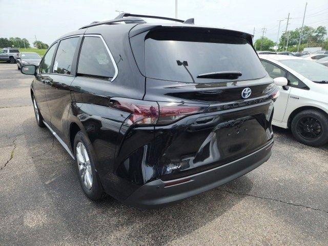 new 2025 Toyota Sienna car, priced at $48,280