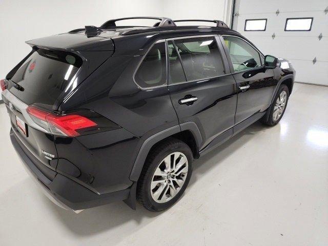 used 2020 Toyota RAV4 car, priced at $26,916