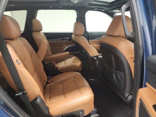 used 2024 Kia Telluride car, priced at $44,498