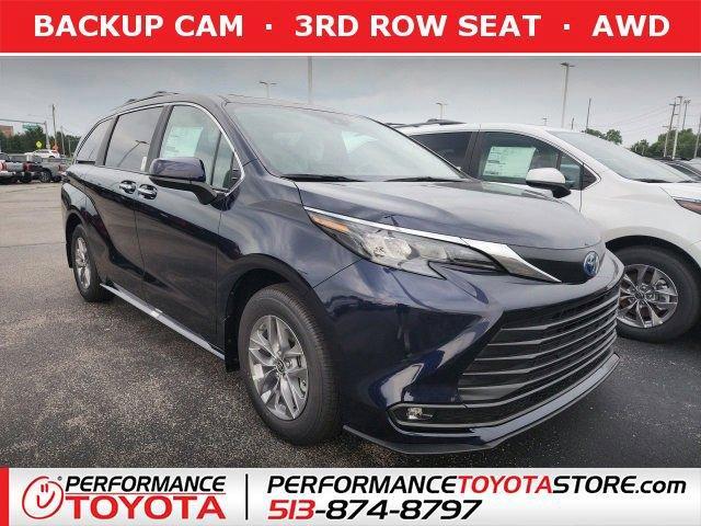 new 2025 Toyota Sienna car, priced at $49,515