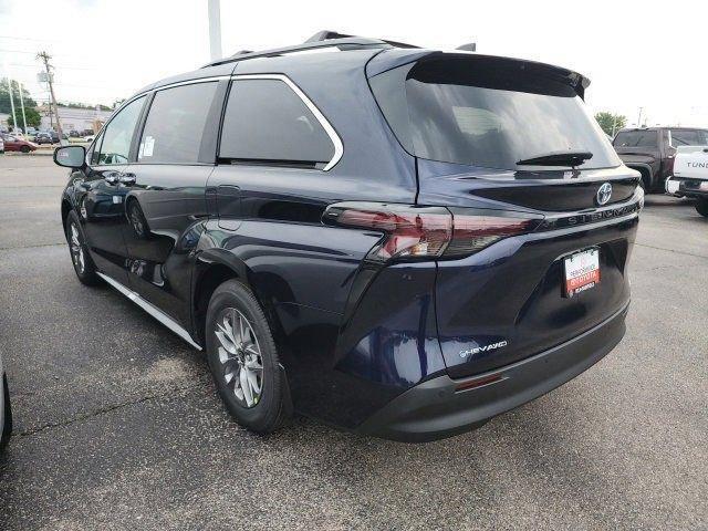 new 2025 Toyota Sienna car, priced at $49,515