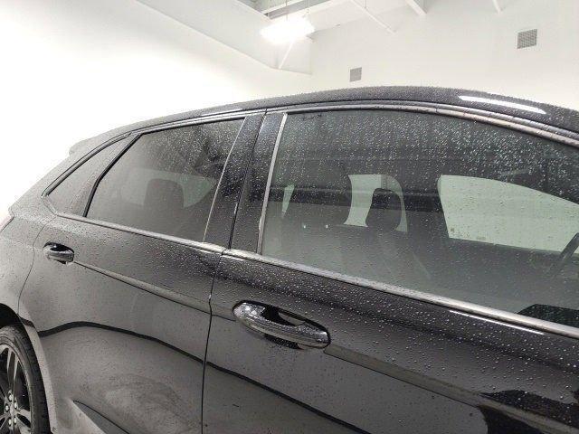 used 2020 Ford Edge car, priced at $22,900