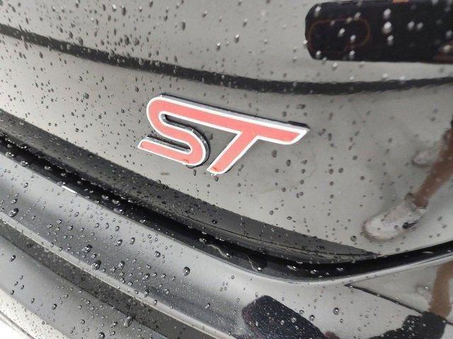 used 2020 Ford Edge car, priced at $22,900