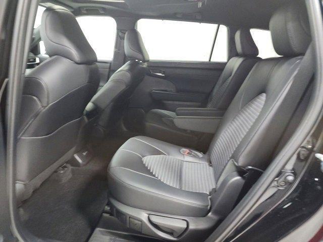 used 2023 Toyota Highlander car, priced at $39,802