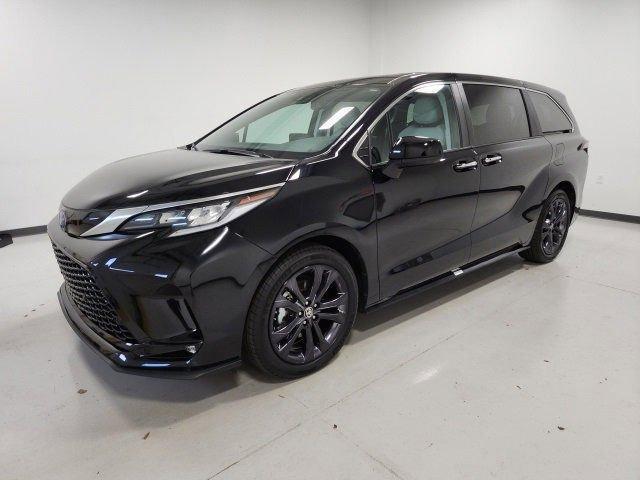 used 2024 Toyota Sienna car, priced at $45,727