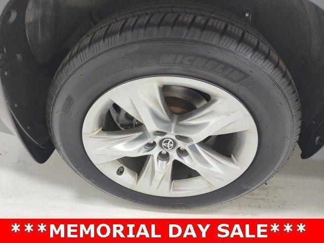 used 2019 Toyota Highlander car, priced at $30,888