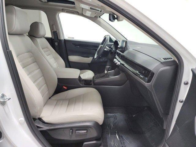 used 2024 Honda CR-V car, priced at $30,498