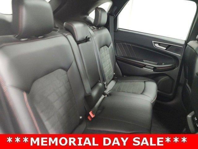 used 2022 Ford Edge car, priced at $29,324