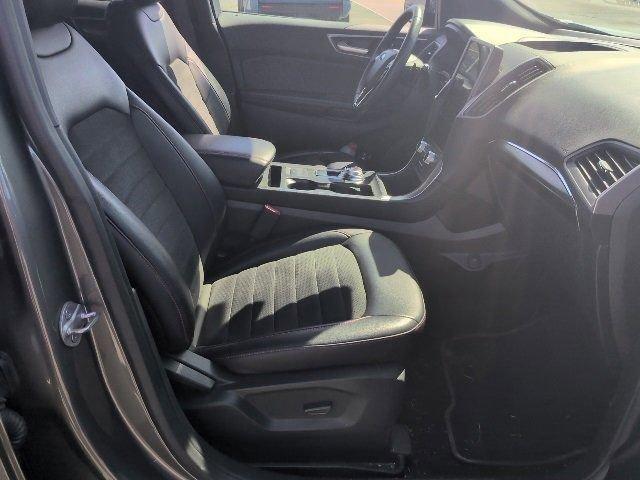 used 2022 Ford Edge car, priced at $29,998